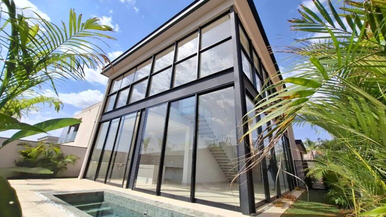 Casa em Condomínio à venda no Residencial e Empresarial Alphaville: