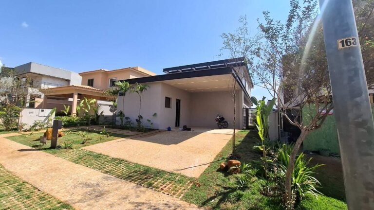 Casa em Condomínio à venda no Residencial e Empresarial Alphaville: