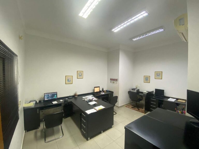 Prédio Comercial para aluguel no Nova Aliança: