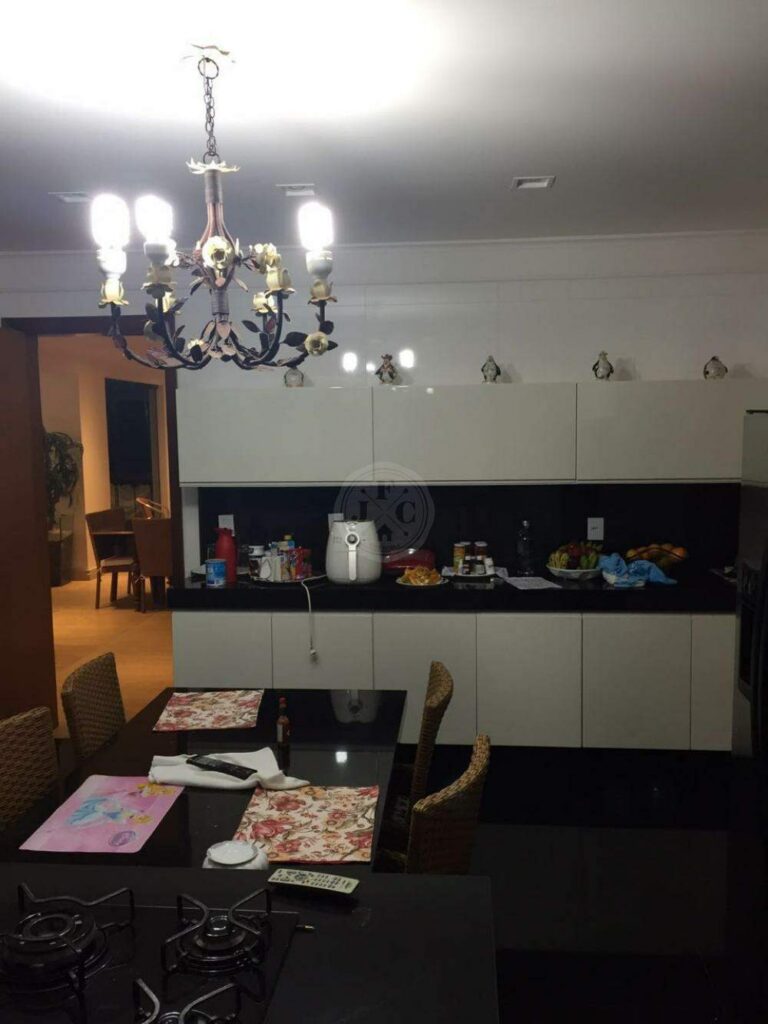 Casa em Condomínio para aluguel no Jardim Botânico: