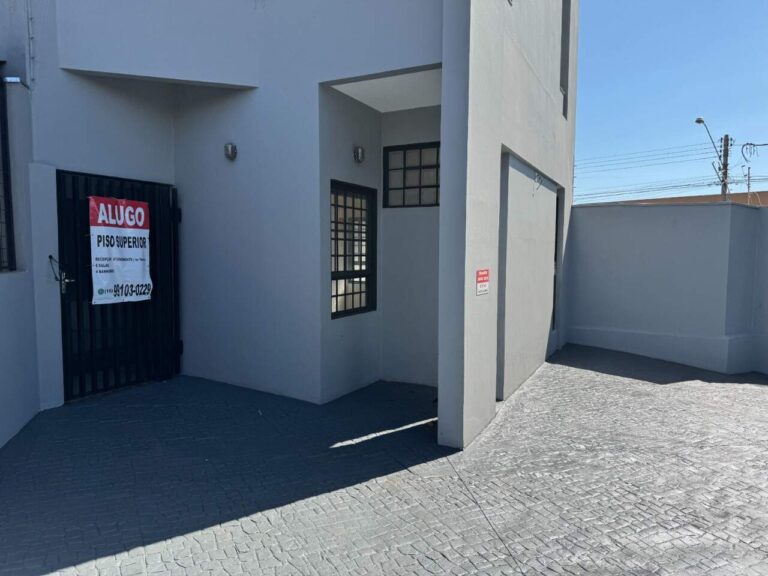 Casa Comercial para aluguel no Jardim São Luiz: