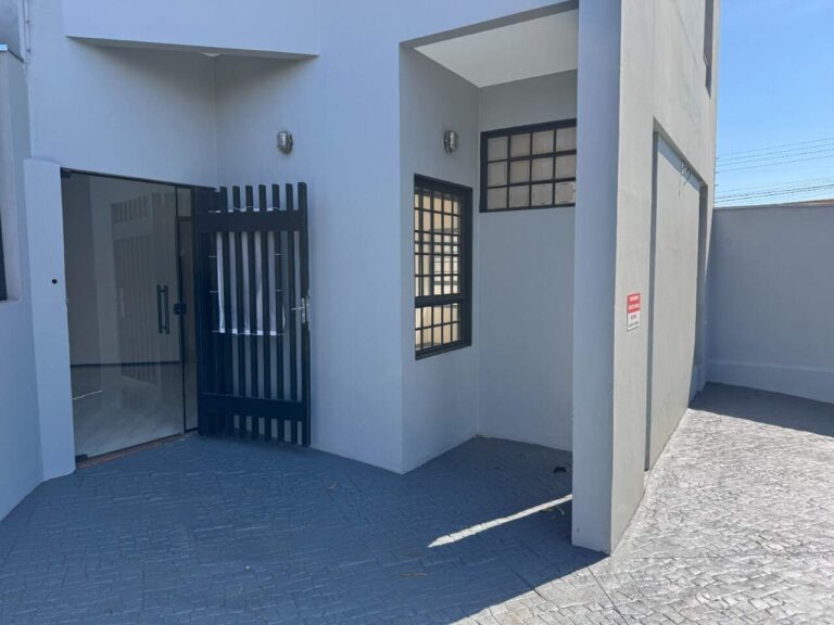 Casa Comercial para aluguel no Jardim São Luiz: