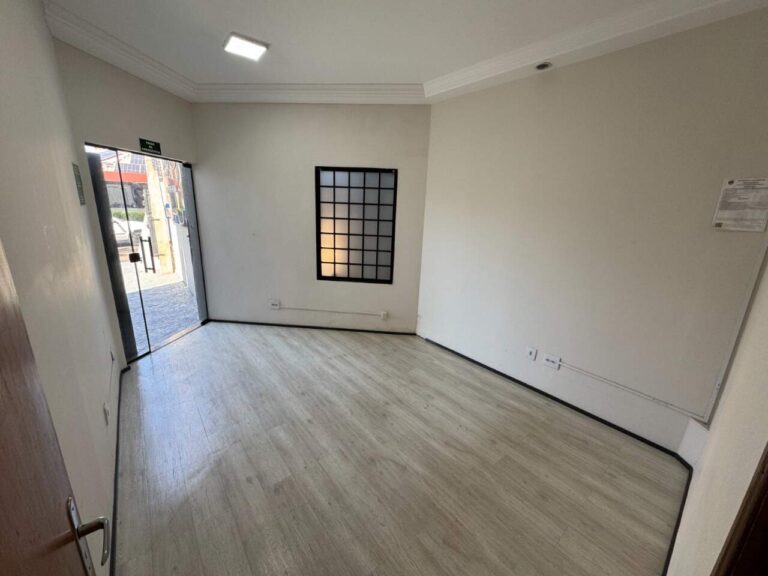 Casa Comercial para aluguel no Jardim São Luiz: