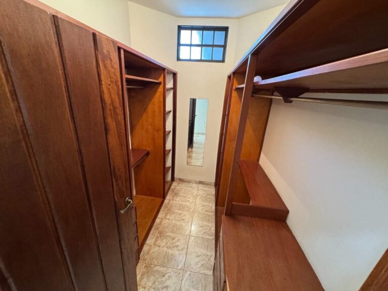 Casa Comercial para aluguel no Jardim São Luiz: