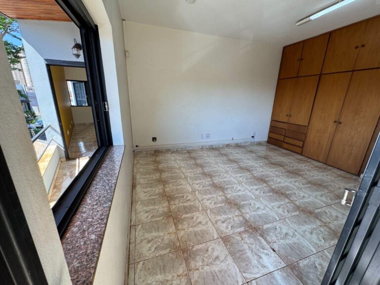 Casa Comercial para aluguel no Jardim São Luiz: