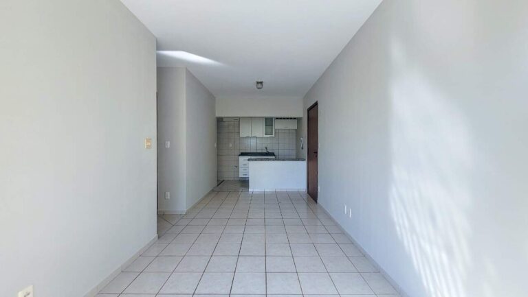 Apartamento à venda no Iguatemi: