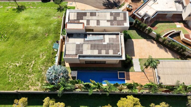 Casa em Condomínio para aluguel no Jardim Botânico: