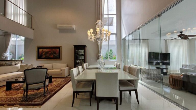 Casa em Condomínio para aluguel no Jardim Botânico:
