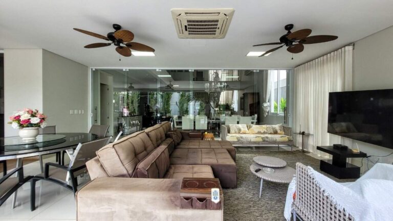 Casa em Condomínio para aluguel no Jardim Botânico: