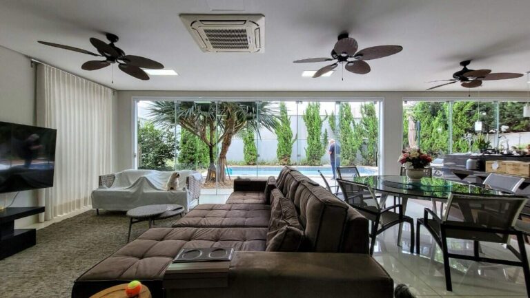 Casa em Condomínio para aluguel no Jardim Botânico: