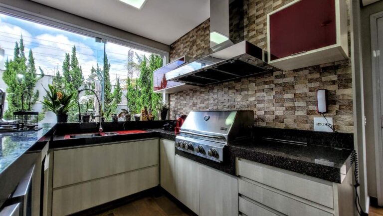 Casa em Condomínio à venda no Jardim Botânico: