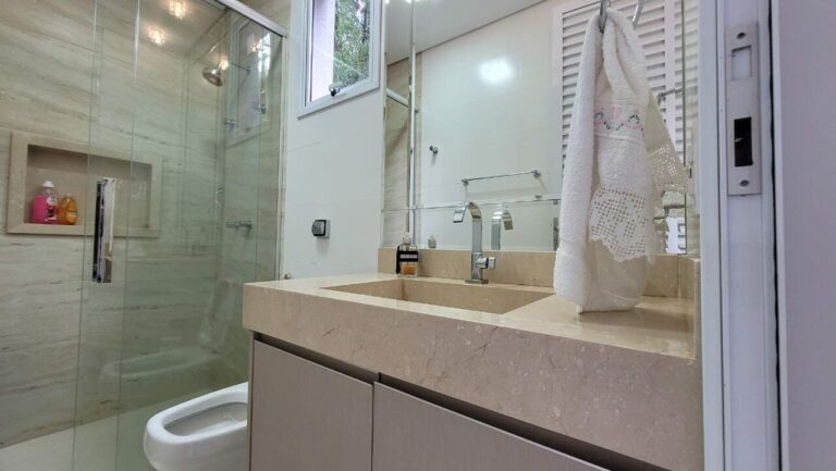 Casa em Condomínio à venda no Jardim Botânico: