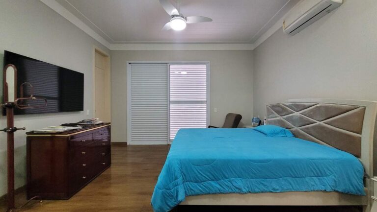 Casa em Condomínio à venda no Jardim Botânico: