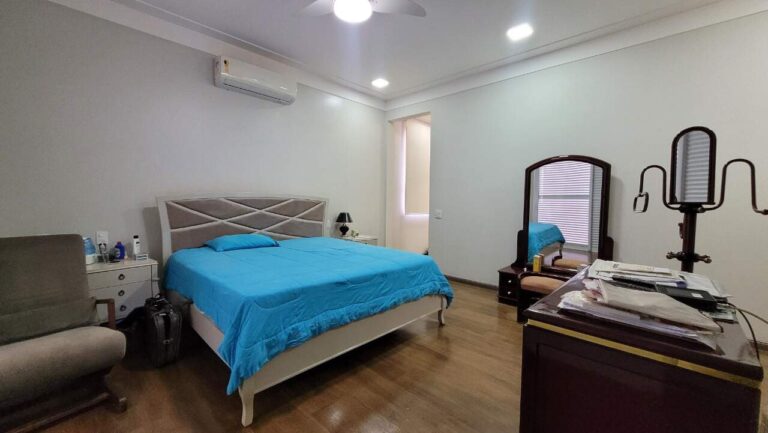 Casa em Condomínio à venda no Jardim Botânico: