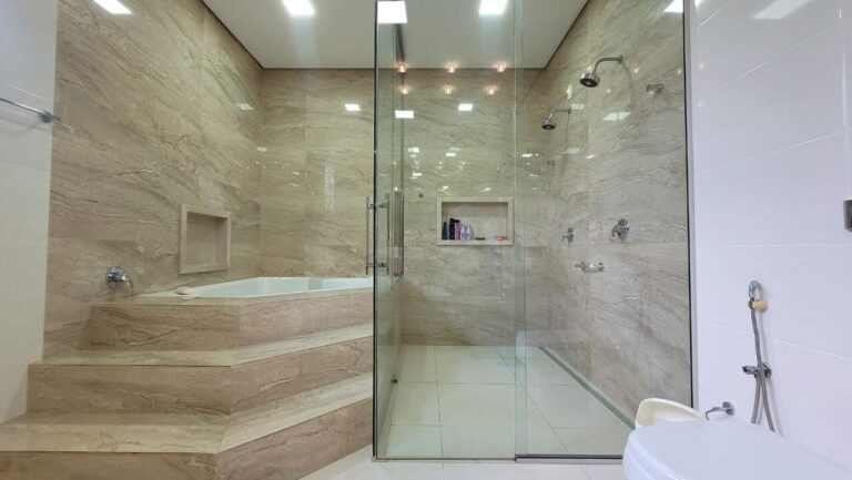 Casa em Condomínio à venda no Jardim Botânico: