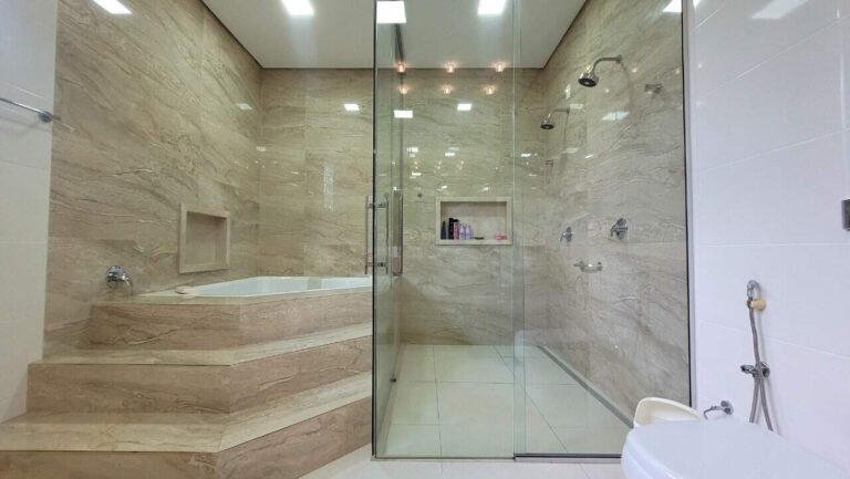 Casa em Condomínio para aluguel no Jardim Botânico: