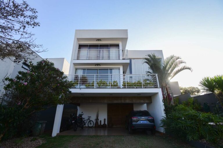 Casa em Condomínio à venda no Residencial e Empresarial Alphaville: