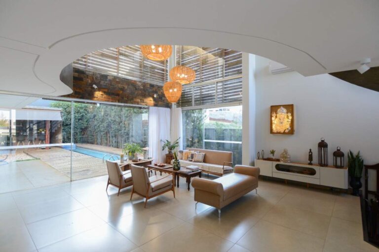 Casa em Condomínio para aluguel no Residencial e Empresarial Alphaville: