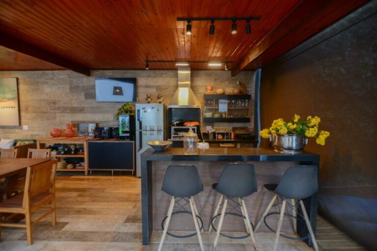 Casa em Condomínio à venda no Residencial e Empresarial Alphaville: