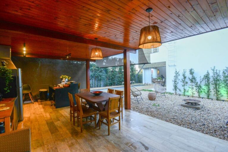 Casa em Condomínio à venda no Residencial e Empresarial Alphaville: