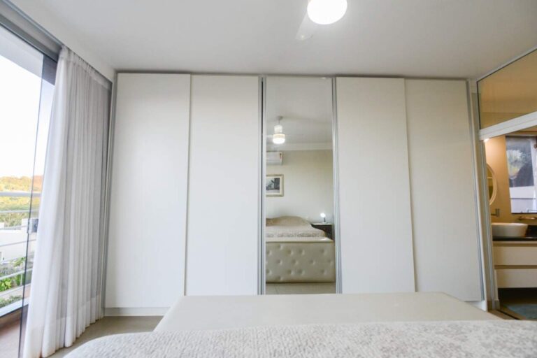 Casa em Condomínio à venda no Residencial e Empresarial Alphaville: