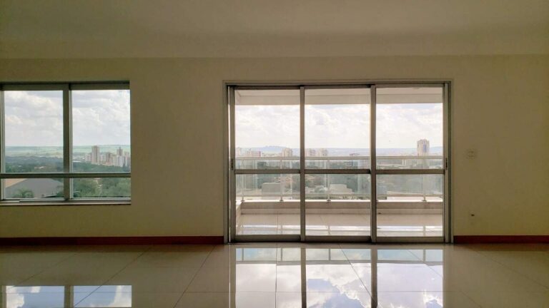 Apartamento à venda no Jardim Botânico: Living 3 Ambientes