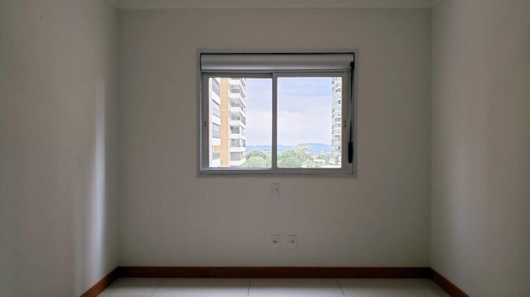 Apartamento à venda no Jardim Botânico: Su te 3