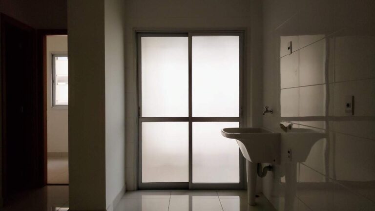 Apartamento à venda no Jardim Botânico: rea de Servi o