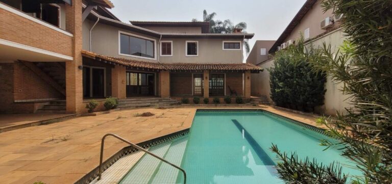 Casa para aluguel no Alto da Boa Vista: Piscina