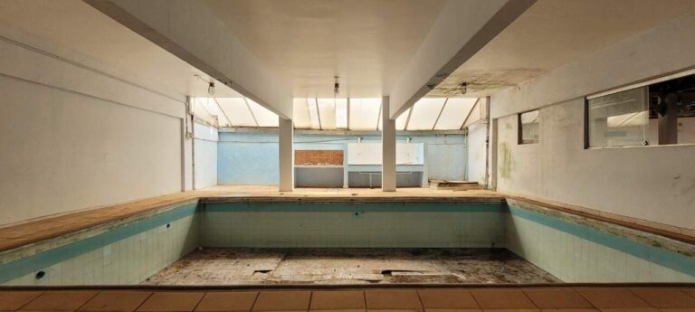 Prédio Comercial para aluguel no Jardim América: piscina