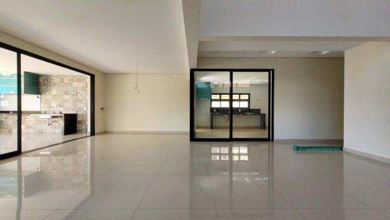 Casa em Condomínio à venda no Jardim Botânico: living
