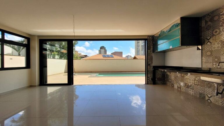 Casa em Condomínio à venda no Jardim Botânico: espa o gourmet