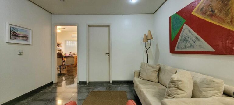 Prédio Comercial para aluguel no Jardim Califórnia: sala de espera 1