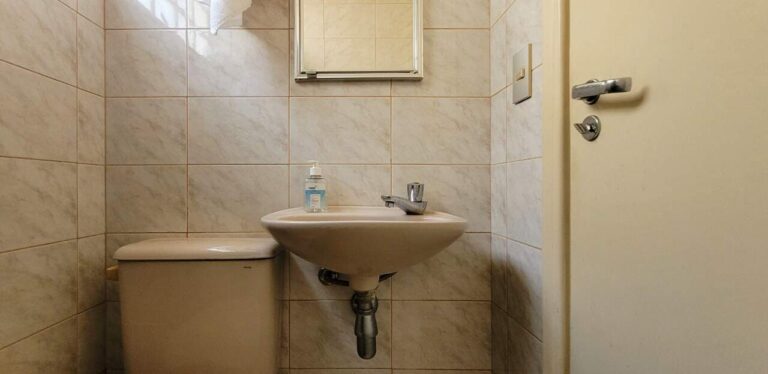Prédio Comercial para aluguel no Jardim Califórnia: lavabo