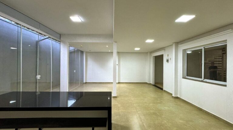 Casa em Condomínio à venda no Jardim Botânico: