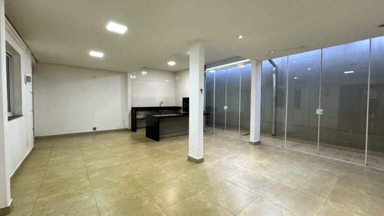 Casa em Condomínio à venda no Jardim Botânico: