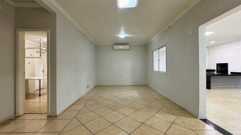Casa em Condomínio à venda no Jardim Botânico: