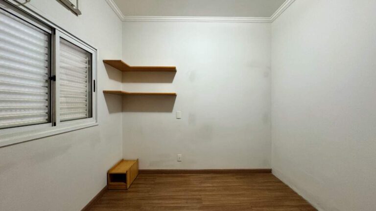 Casa em Condomínio à venda no Jardim Botânico: