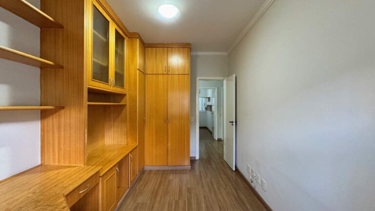 Casa em Condomínio à venda no Jardim Botânico: