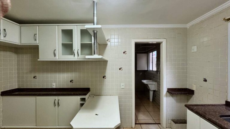 Casa em Condomínio à venda no Jardim Botânico: