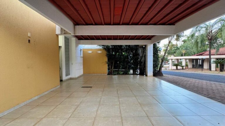 Casa em Condomínio à venda no Jardim Botânico: