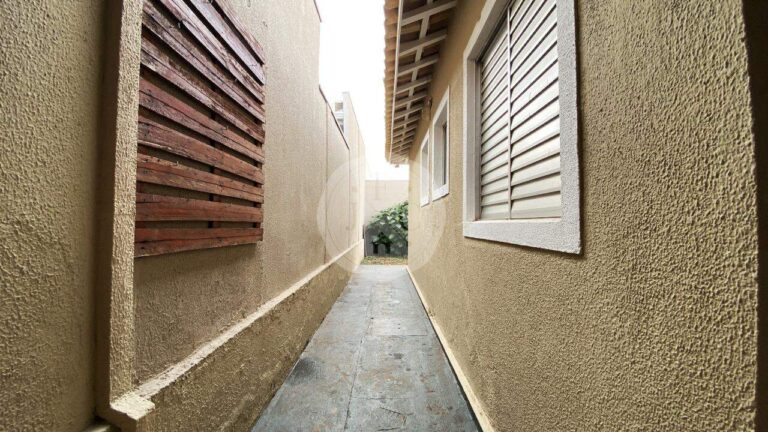 Casa em Condomínio para aluguel no Jardim dos Gerânios: