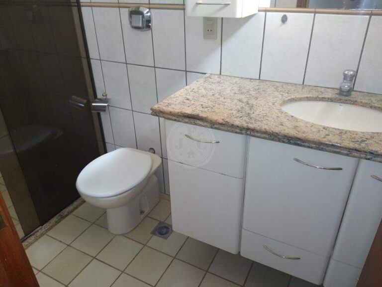 Casa em Condomínio à venda no Condomínio Santa Helena: | Foto_migracao | 40
