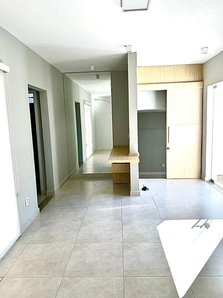 Casa Comercial para aluguel no Jardim América: