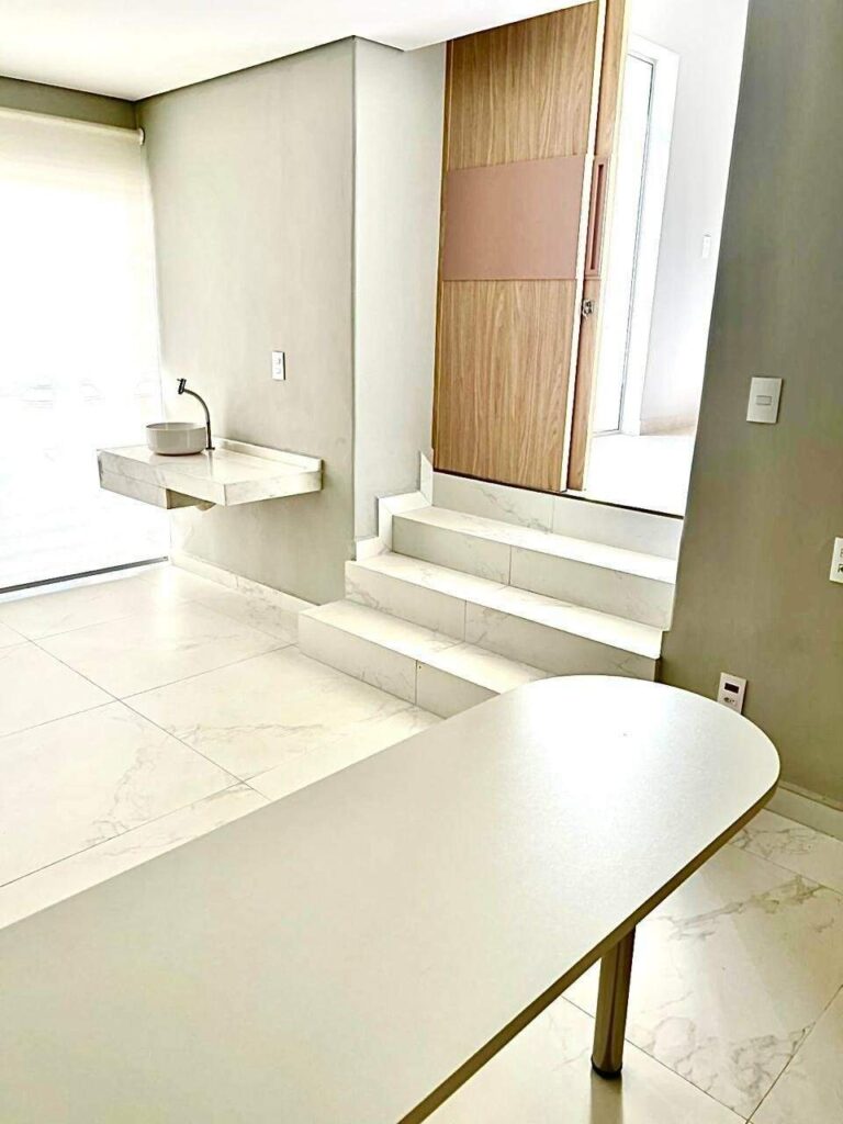 Casa Comercial para aluguel no Jardim América: