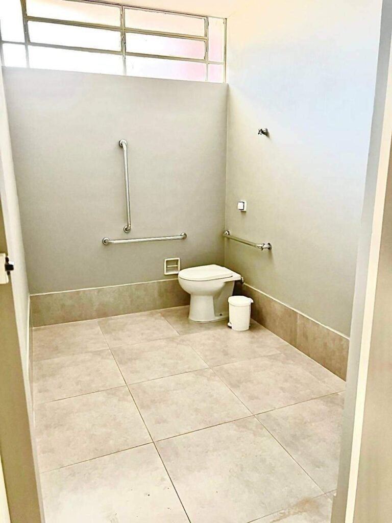 Casa Comercial para aluguel no Jardim América: