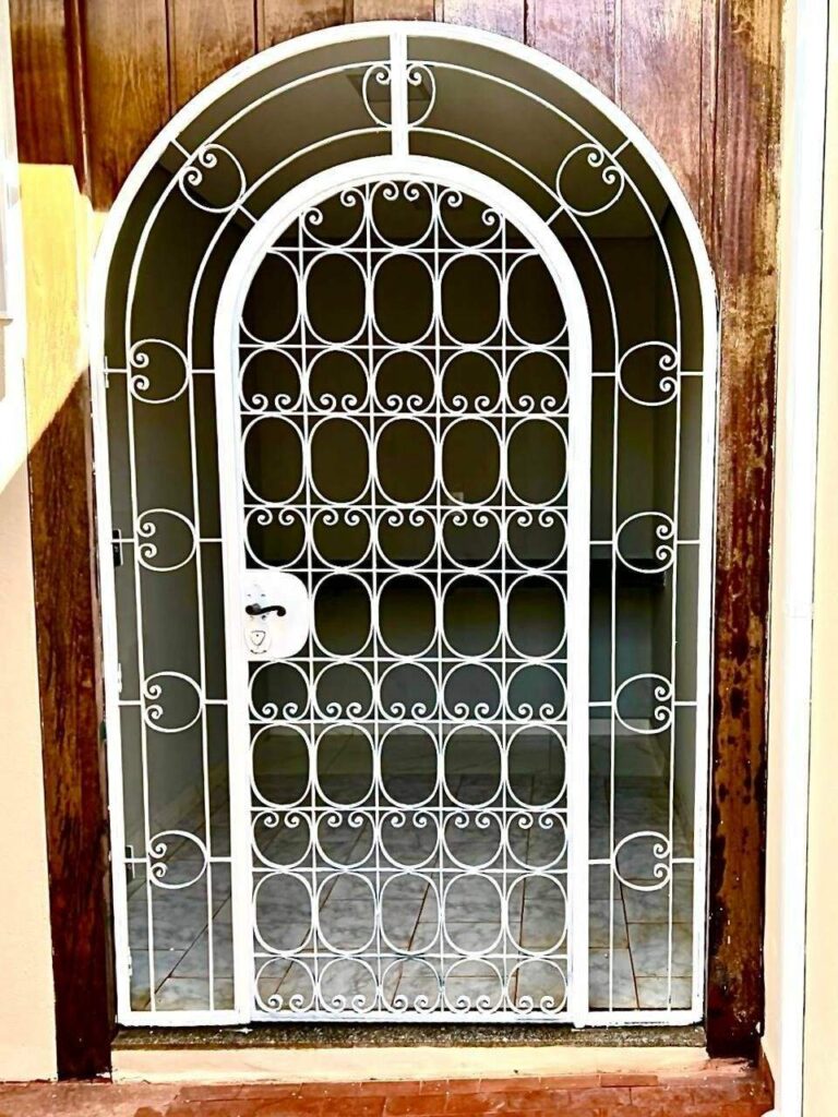 Casa Comercial para aluguel no Jardim América: