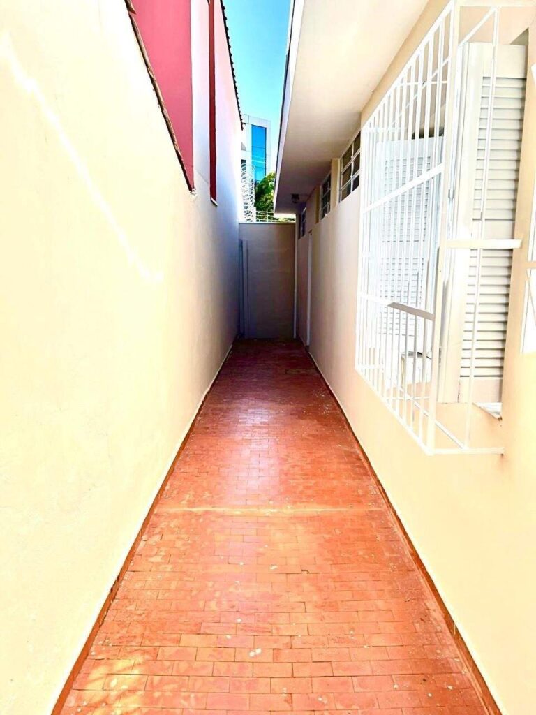 Casa Comercial para aluguel no Jardim América: