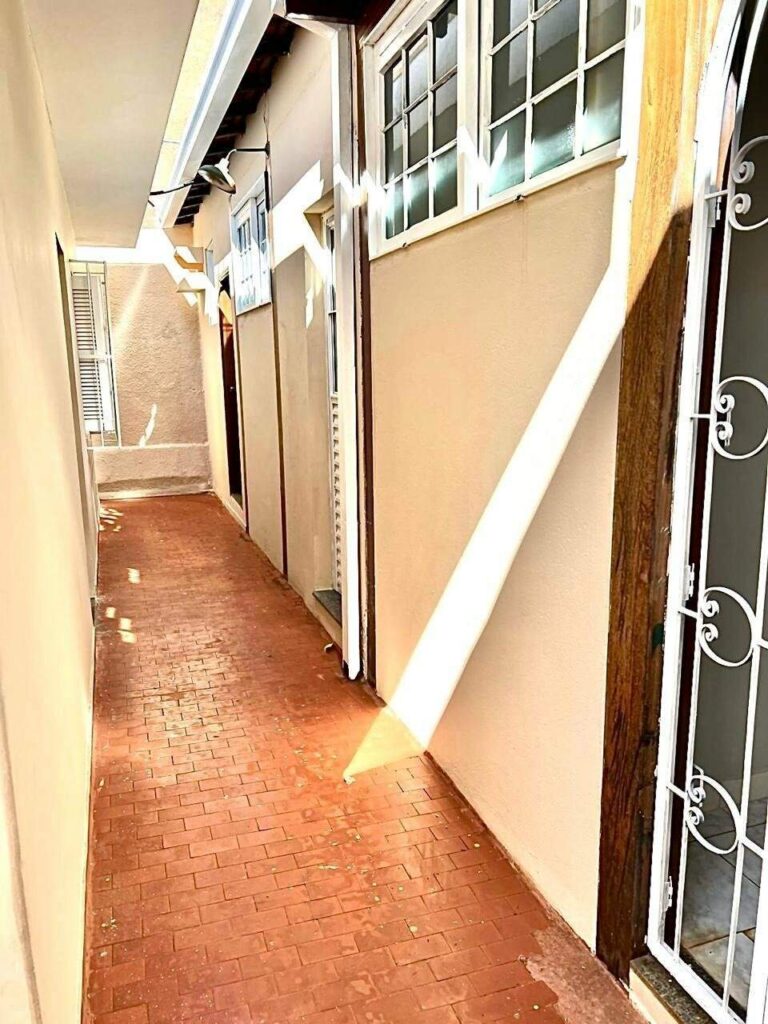 Casa Comercial para aluguel no Jardim América: