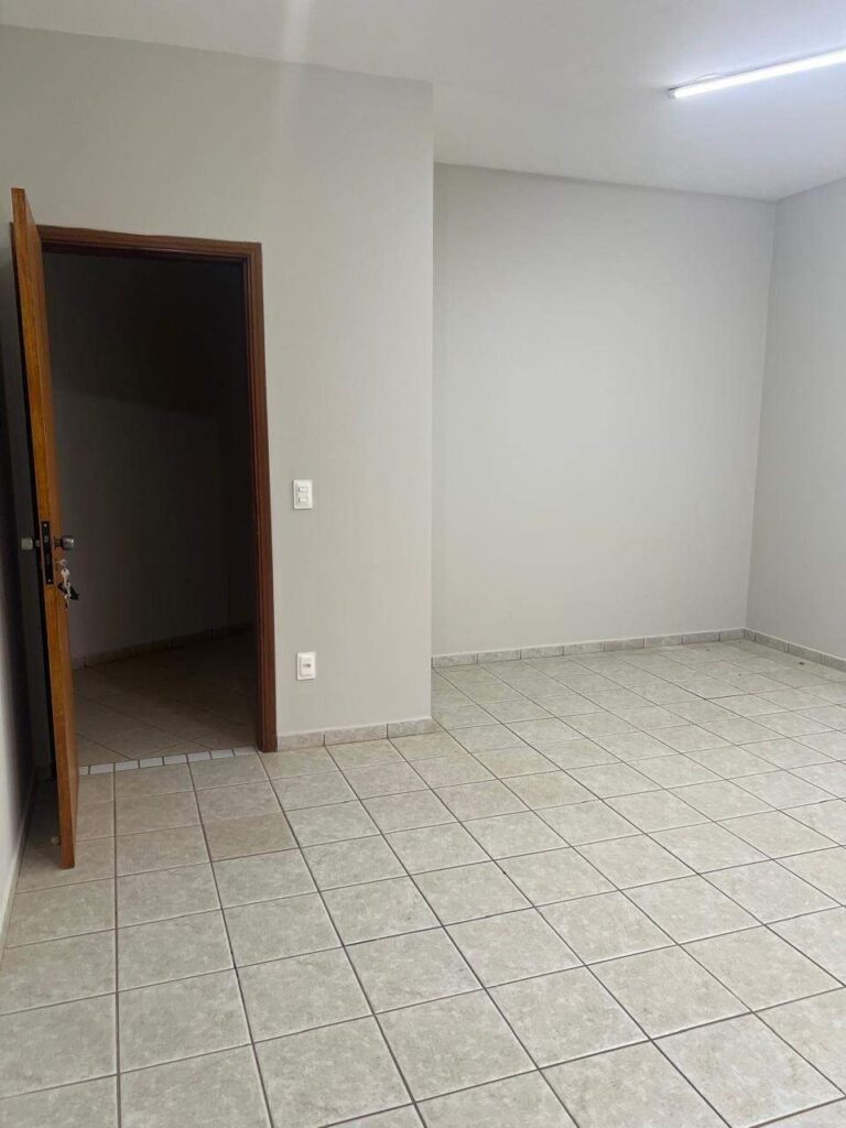 Sala Comercial para aluguel no Nova Ribeirânia: